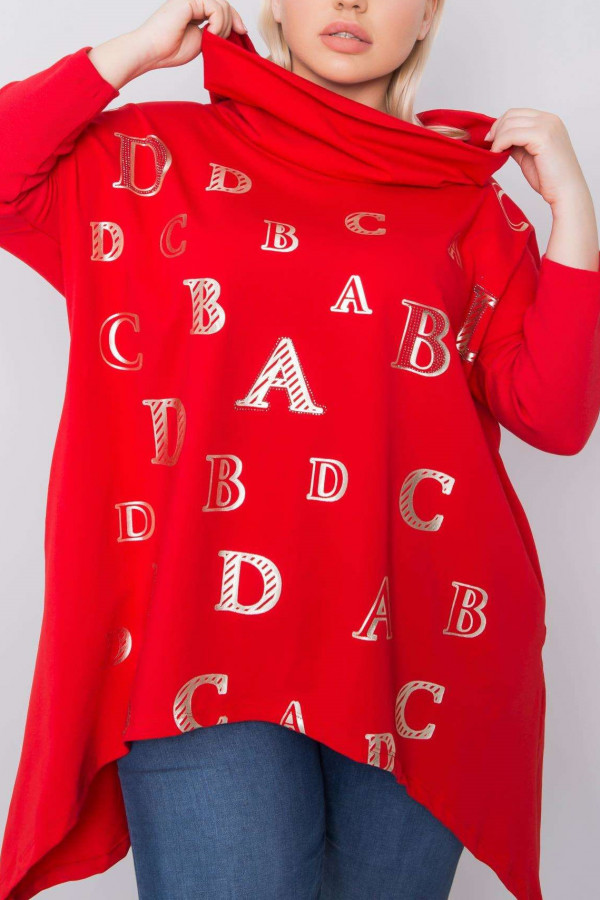 Asymetryczna tunika damska plus size w kolorze czerwonym z kieszeniami długie boki litery