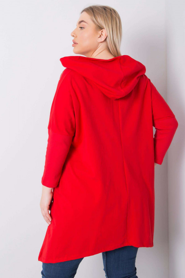 Asymetryczna tunika damska plus size w kolorze czerwonym z kieszeniami długie boki litery 2