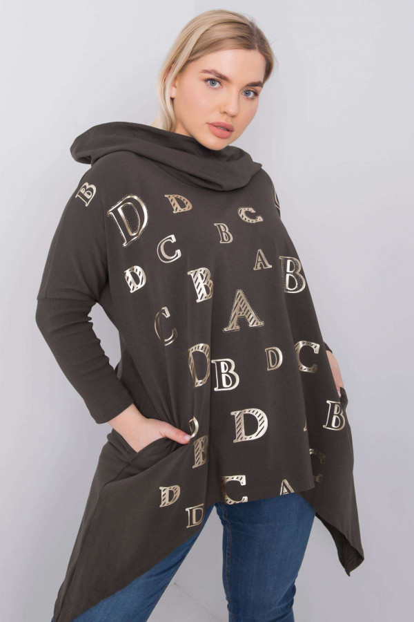 Asymetryczna tunika damska plus size w kolorze khaki z kieszeniami długie boki litery 3