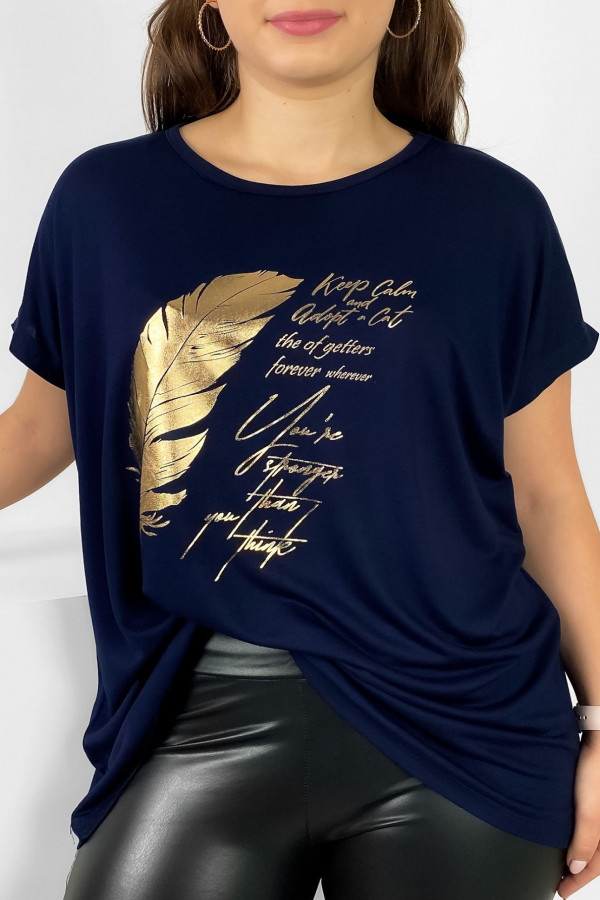 Nietoperz T-shirt damski plus size w kolorze granatowym gold print piórko