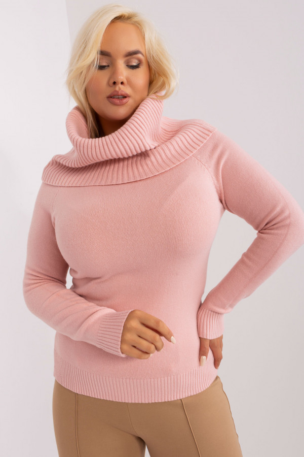 Ciepły sweter damski w kolorze pudrowym duży lejący golf Less 3