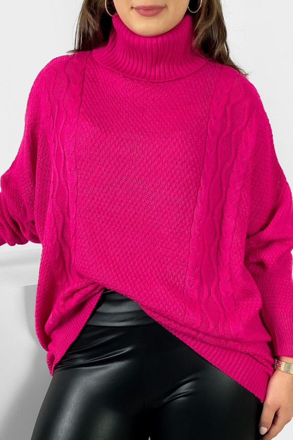 Lekki sweterek golf damski plus size w kolorze fuksji wzór splot Ronan