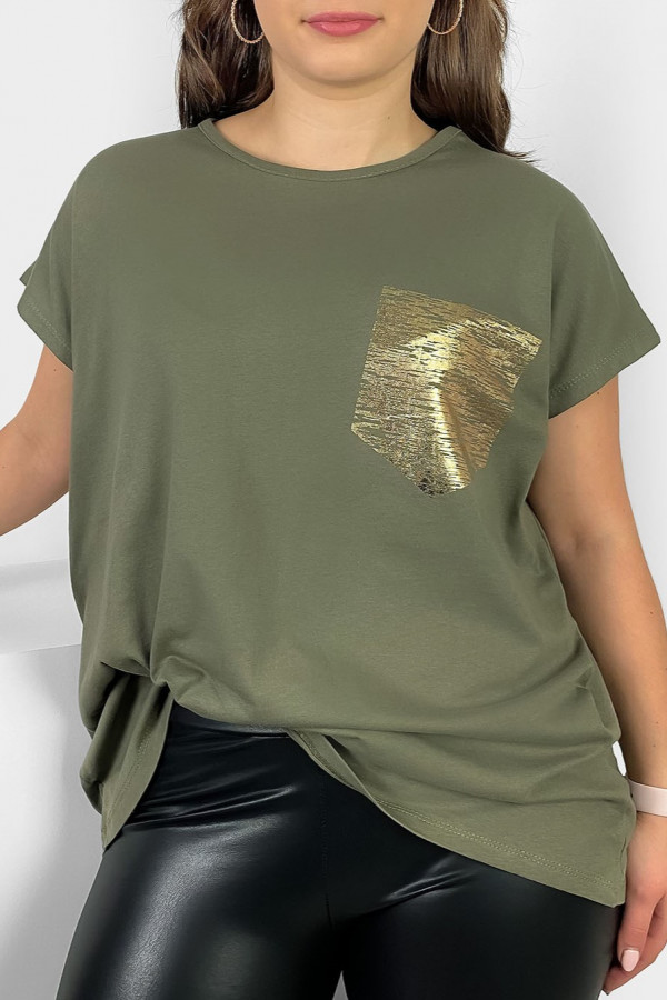 Nietoperz T-shirt damski plus size w kolorze khaki print złota kieszonka