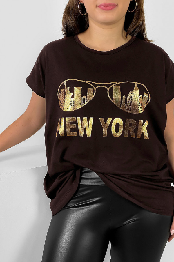 Nietoperz T-shirt damski plus size w kolorze gorzkiej czekolady złoty print okulary New York 1