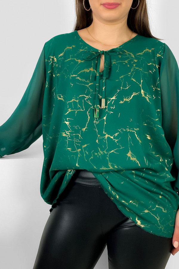 Szykowna elegancka bluzka sznurowany dekolt w kolorze butelkowej zieleni szyfonowe rękawy złoty wzór Lori 1