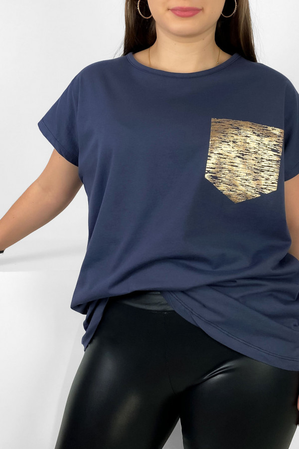 Nietoperz T-shirt damski plus size w kolorze grafitowego granatu print złota kieszonka 1