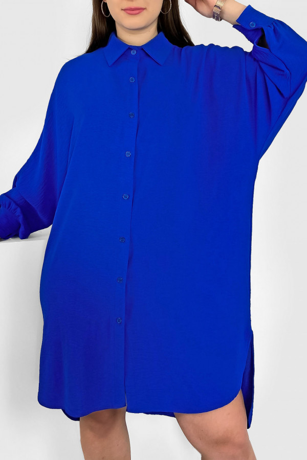 Koszula tunika plus size w kolorze kobaltowym sukienka oversize guziki Enia 1
