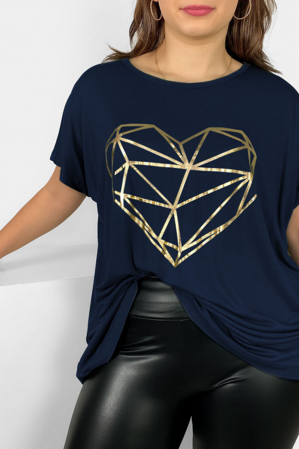 Nietoperz T-shirt damski plus size w kolorze granatowym geometryczne serce 1