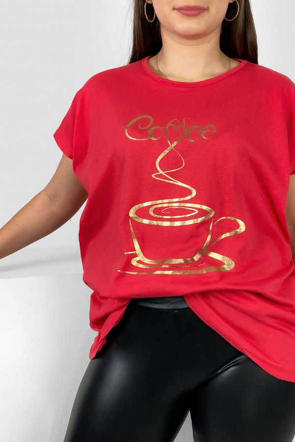 Nietoperz T-shirt damski plus size w kolorze koralowym złoty print coffee cup 1