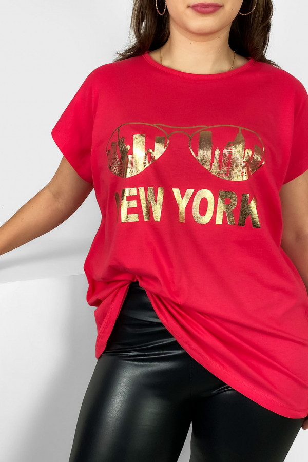 Nietoperz T-shirt damski plus size w kolorze koralowym złoty print okulary New York 1