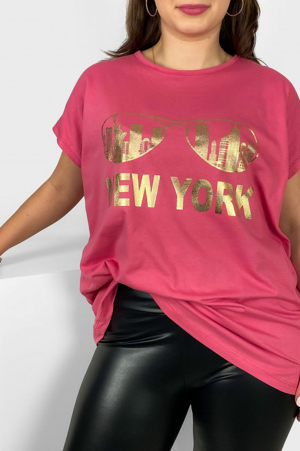 Nietoperz T-shirt damski plus size w kolorze indyjskiego różu złoty print okulary New York 1
