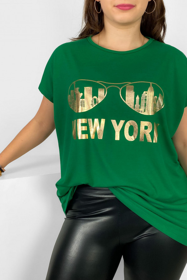 Nietoperz T-shirt damski plus size w kolorze zielonym złoty print okulary New York 1