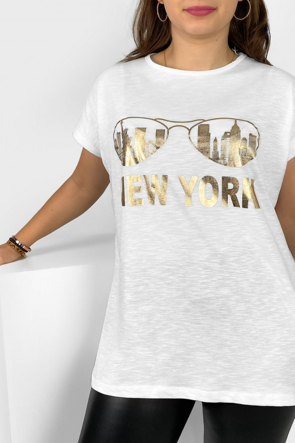 Nietoperz T-shirt damski plus size w kolorze białym złoty print okulary New York 2
