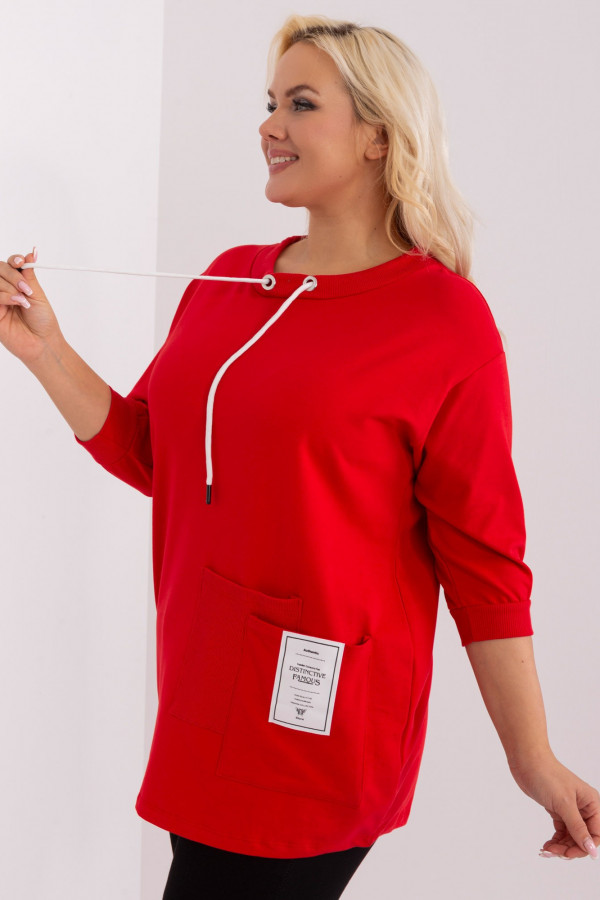 Bluzka dresowa plus size w kolorze czerwonym sznurowany dekolt podwójna kieszeń Olin 1