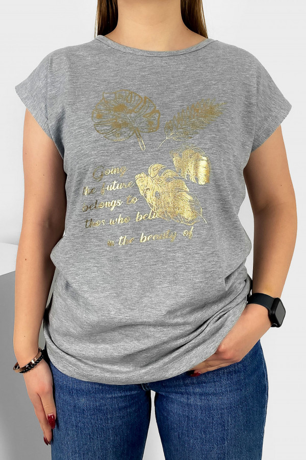 T-shirt damski nietoperz w kolorze szary melanż złoty print napisy liście