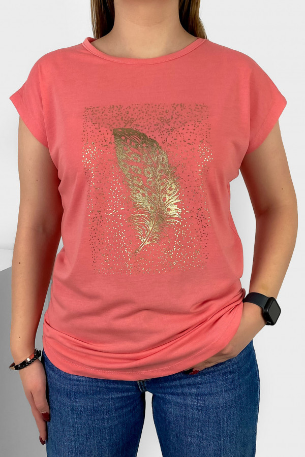 T-shirt damski nietoperz w kolorze łososiowym złoty print piórko