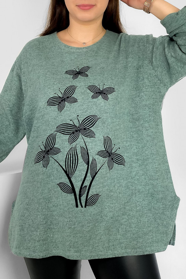 Milutka bluzka plus size w kolorze miętowym melanż rozcięcia wzór kwiaty motyle Hayami