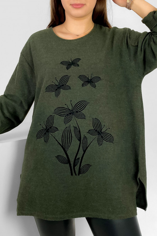 Milutka bluzka plus size w kolorze khaki rozcięcia wzór kwiaty motyle Hayami 1