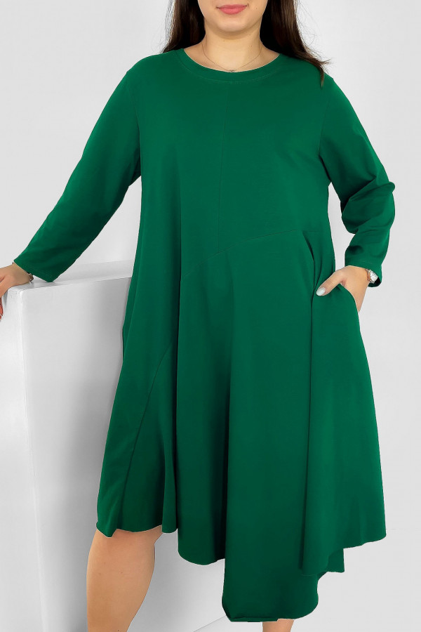Sukienka plus size w kolorze zielonym z kieszeniami asymetryczny przód długi rękaw Shea