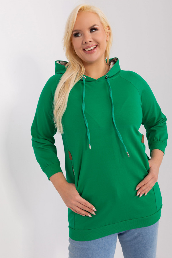 Bluza damska plus size kangurka w kolorze zielonym z kapturem Laylla 1
