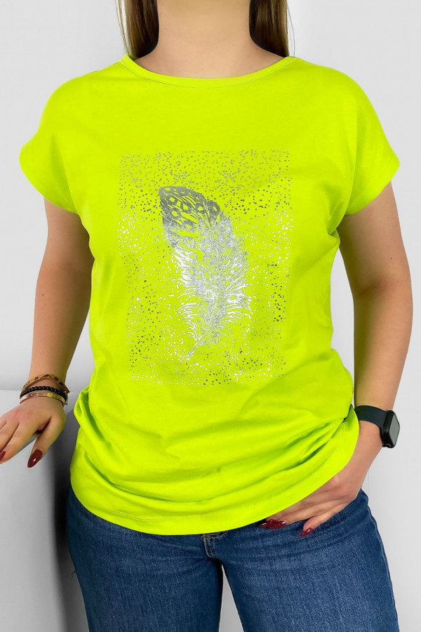T-shirt damski nietoperz w kolorze limonkowym srebrny print piórko