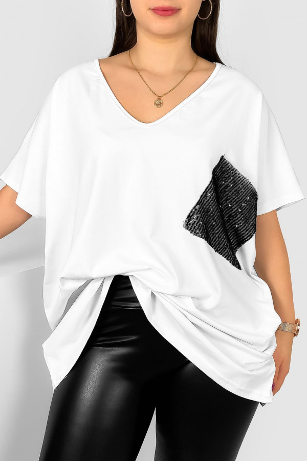 Bluzka damska plus size w kolorze białym ozdobna kieszonka cekiny
