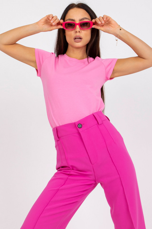 T-shirt damski w kolorze różowym klasyczny basic Vera 3