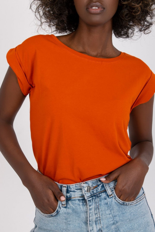 Bluzka damska w kolorze ciemno pomarańczowym t-shirt basic podwijany rękaw Mila