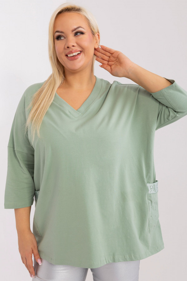 Bluzka plus size w kolorze pistacjowym o luźnym fasonie oversize kieszenie dżety Izetta 3