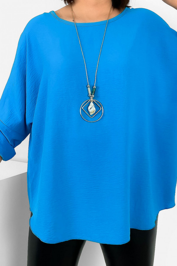 Duża koszula bluzka w kolorze lazurowym oversize podpinany rękaw z naszyjnikiem Anne 3