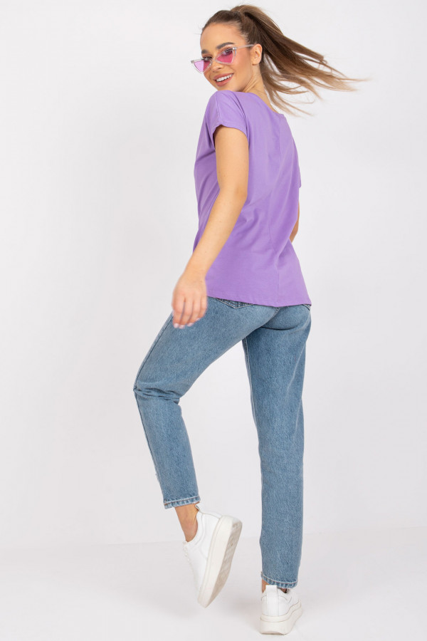 Bluzka damska w kolorze fioletowym t-shirt basic dekolt w serek v-neck luna 4