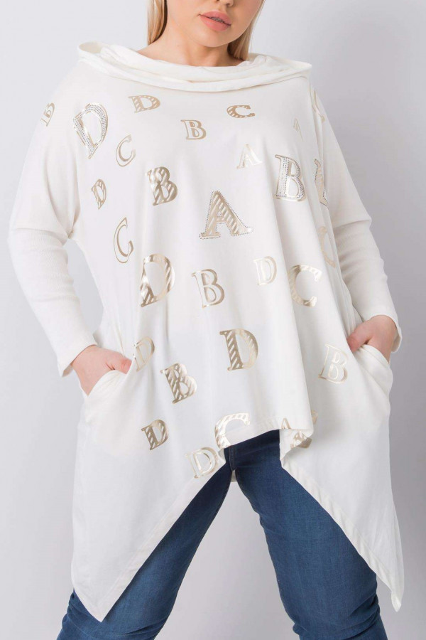 Asymetryczna tunika damska plus size w kolorze ecru z kieszeniami długie boki litery