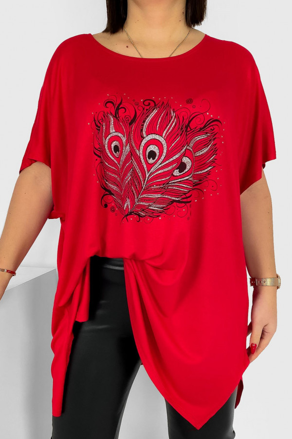 Tunika plus size luźna bluzka z wiskozy w kolorze czerwonym trzy pawie pióra