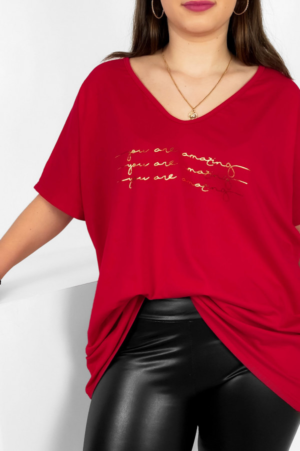 Bluzka damska T-shirt plus size w kolorze czerwonym złoty nadruk You are amazing 2
