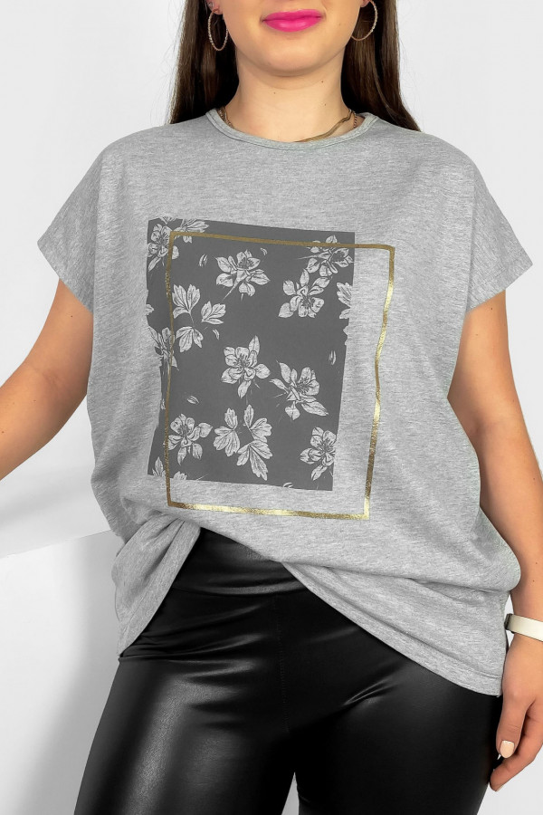 Nietoperz T-shirt damski plus size w kolorze szary melanż kwiaty ramka Meggi