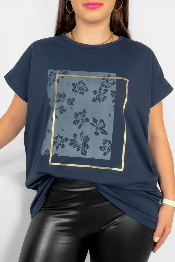 Nietoperz T-shirt damski plus size w kolorze grafitowego granatu kwiaty ramka Meggi