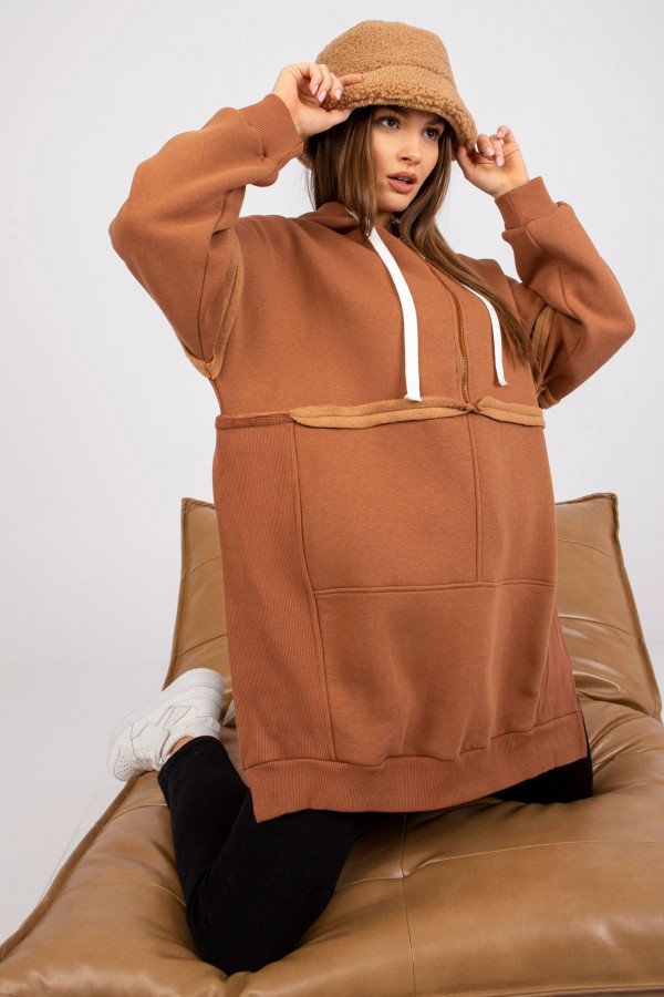 Bluza z kapturem w kolorze cynamonowym rozcięcia Sonia 3