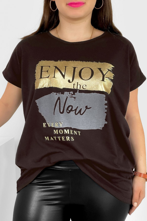 T-shirt damski plus size nietoperz w kolorze ciemnego brązu napisy Enjoy Meggi