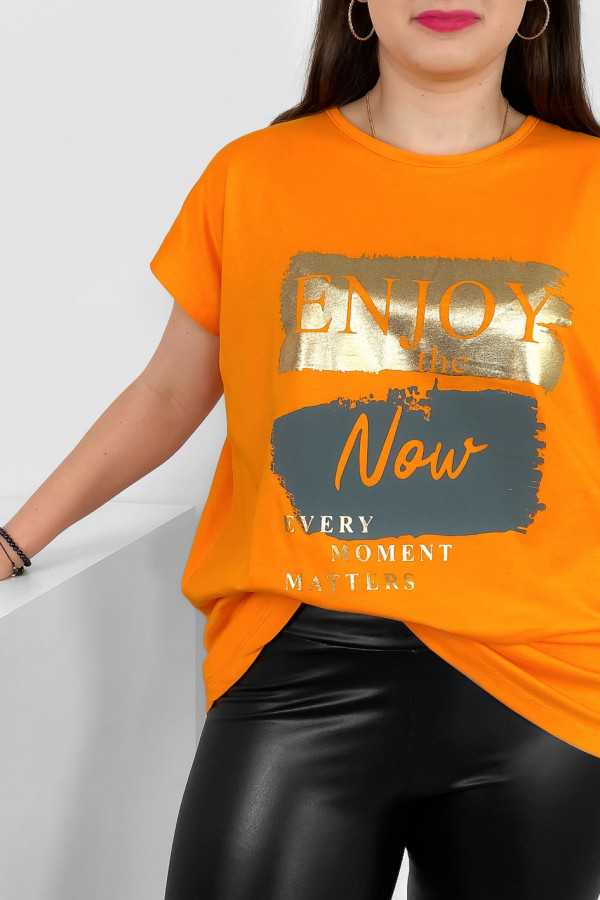 T-shirt damski plus size nietoperz w kolorze pomarańczowym napisy Enjoy Meggi 1