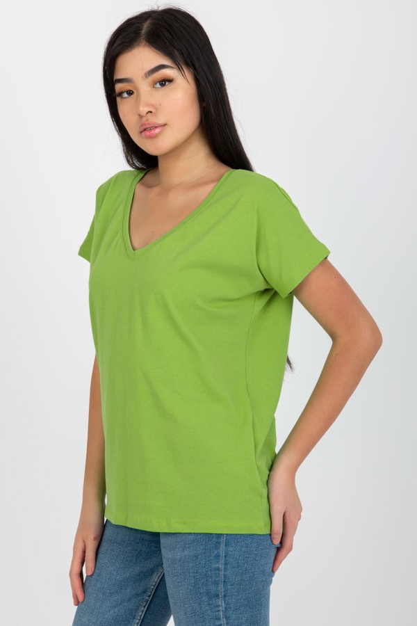 Bluzka damska w kolorze oliwkowym t-shirt basic dekolt w serek v-neck luna 2