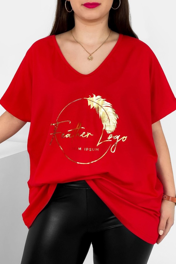 Bluzka damska T-shirt plus size w kolorze czerwonym złoty nadruk piórko feather 2