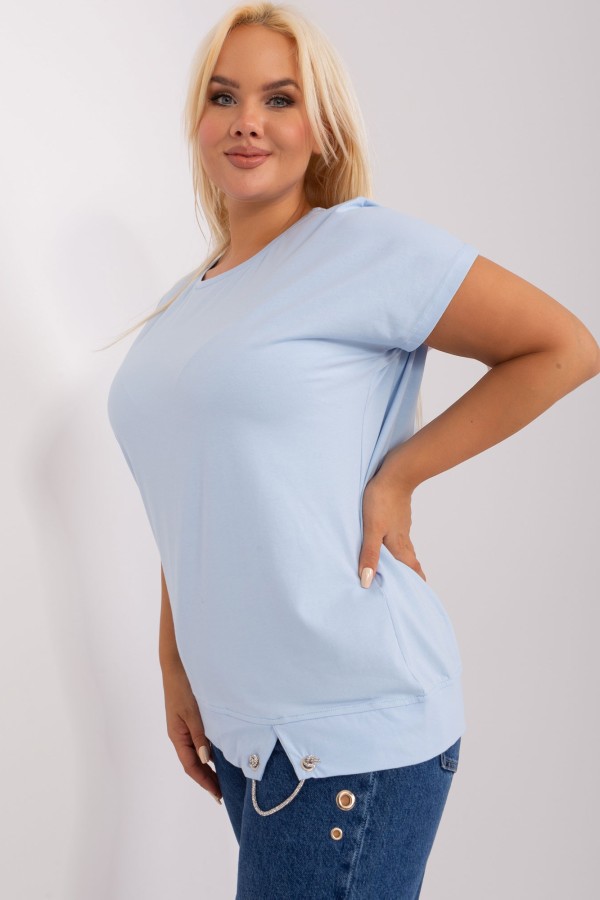 Bluzka damska plus size T-SHIRT w kolorze błękitnym rozcięcie ozdobny sznureczek Paige 2