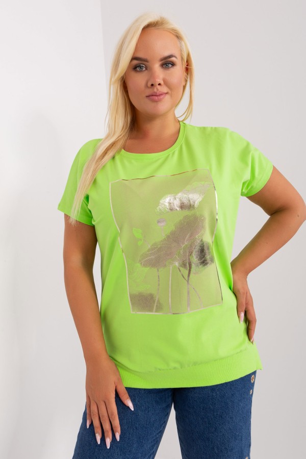 Bluzka damska T-shirt plus size w kolorze limonkowym ze złotym printem kwiatów Adrian 3