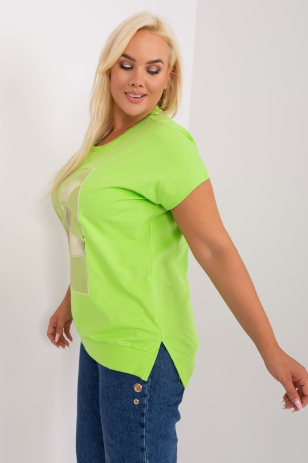 Bluzka damska T-shirt plus size w kolorze limonkowym ze złotym printem kwiatów Adrian 4