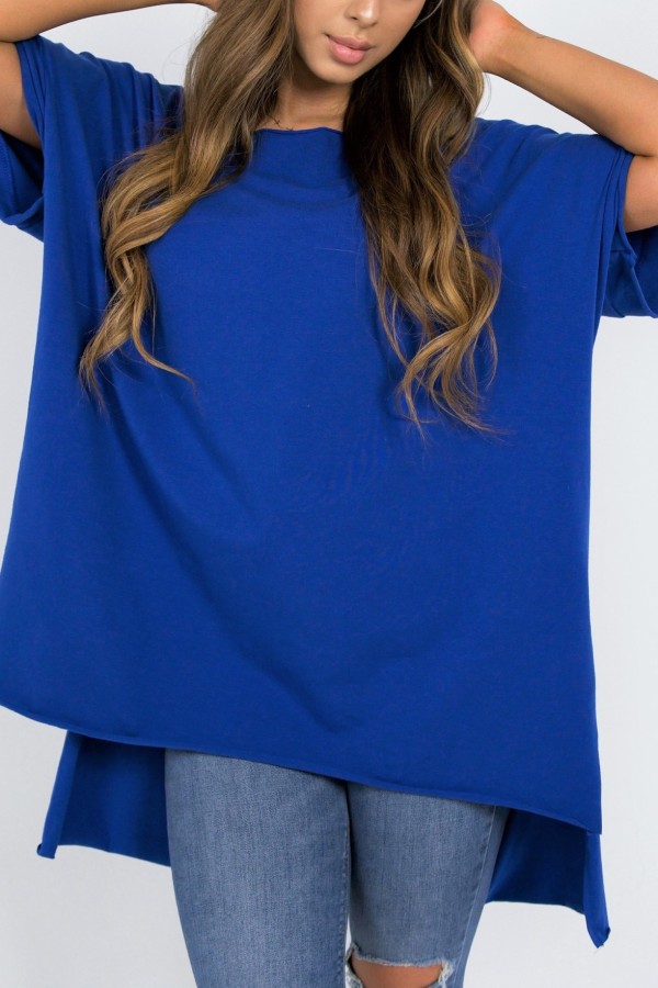 Bluzka damska oversize w kolorze kobaltowym dłuższy tył gładka Marsha