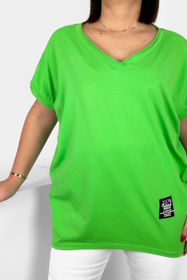 Luźna bluzka damska w kolorze jasnej zieleni dekolt w serek V casual Gabby 1