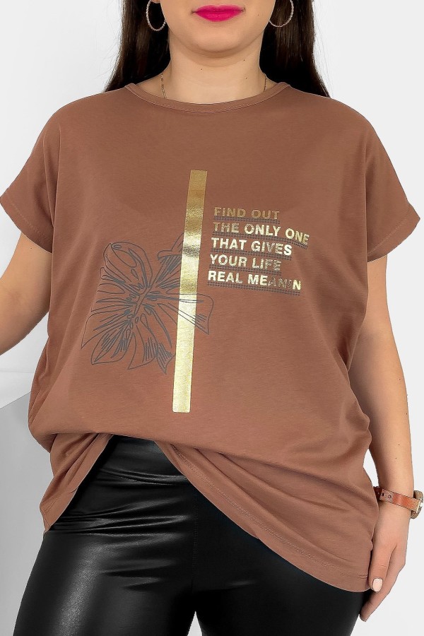 T-shirt damski plus size nietoperz w kolorze brązowym liść napisy Ben 2