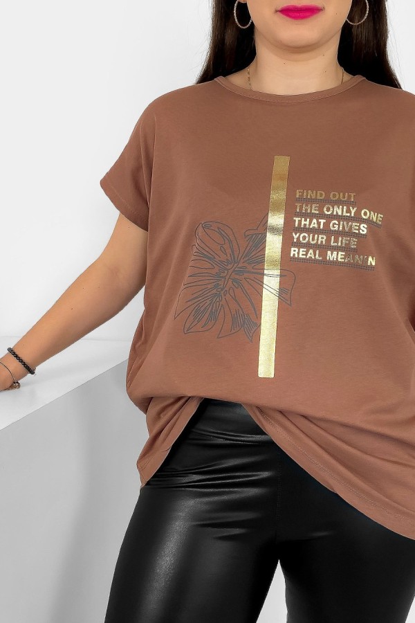 T-shirt damski plus size nietoperz w kolorze brązowym liść napisy Ben 1