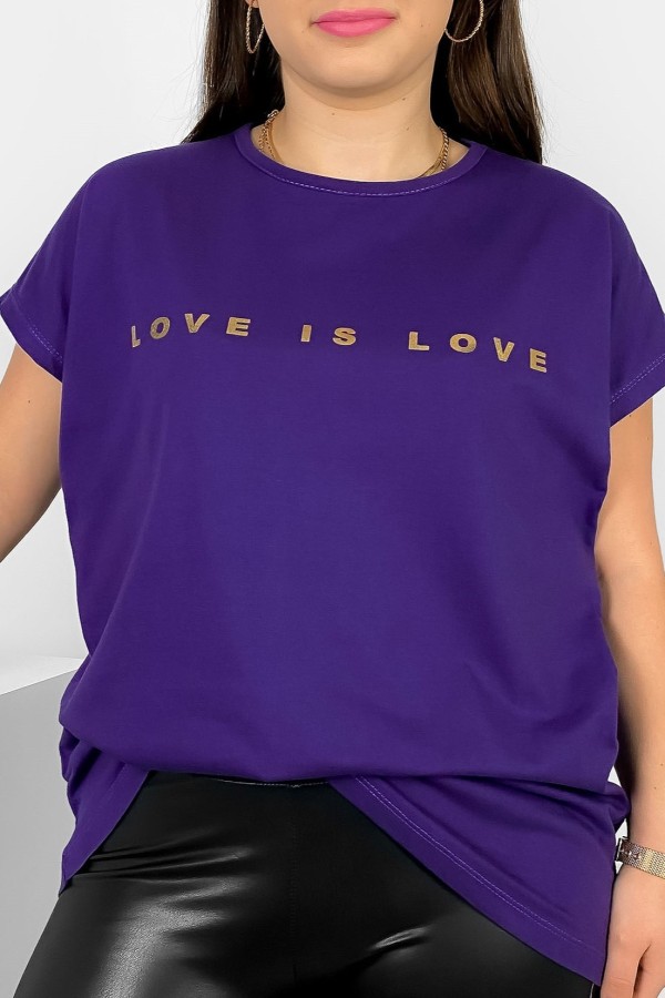 Nietoperz T-shirt damski plus size w kolorze jagodowym złote napisy Love is love Marlon