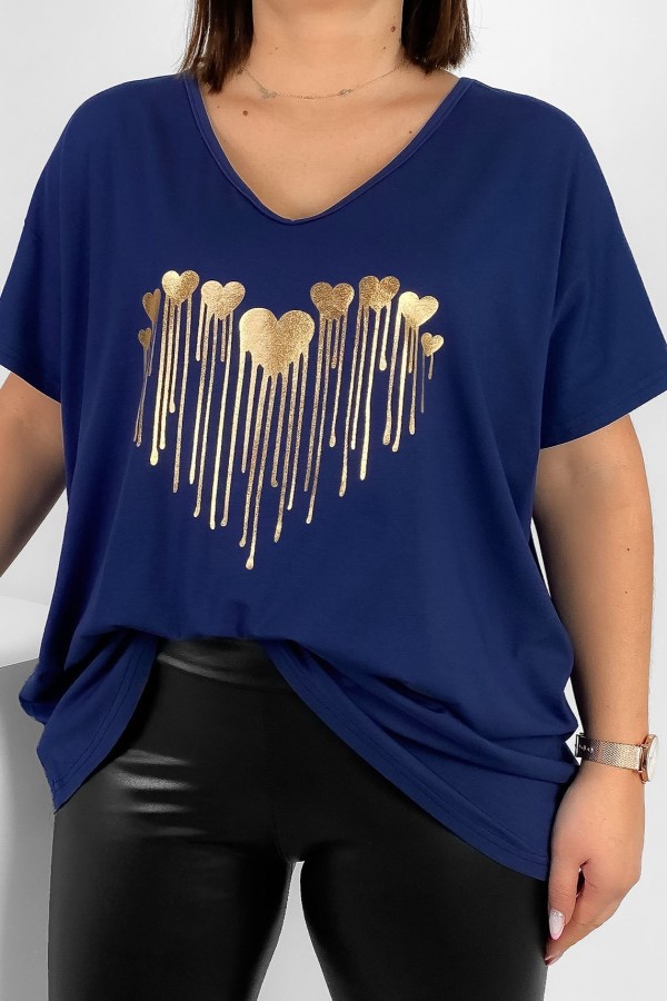 Bluzka damska T-shirt plus size w kolorze granatowym złoty nadruk roztopione serduszka